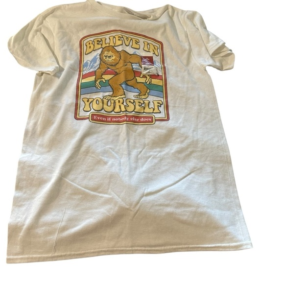 Cream Short Sleeve Tee with Retro Graphic - Picture 1 of 4